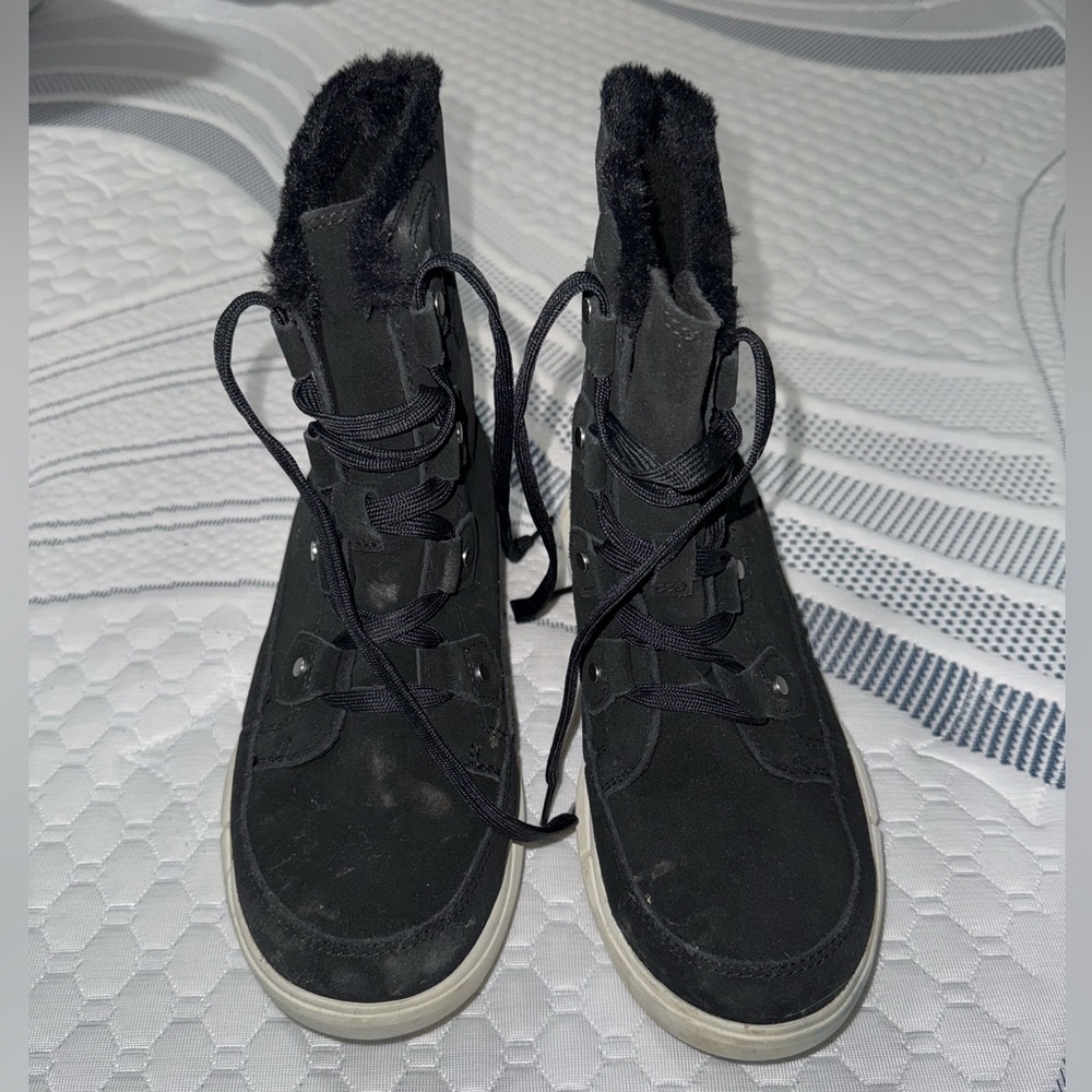 Sorel- Explorer Next Joan Waterproof Lace-Up Boots